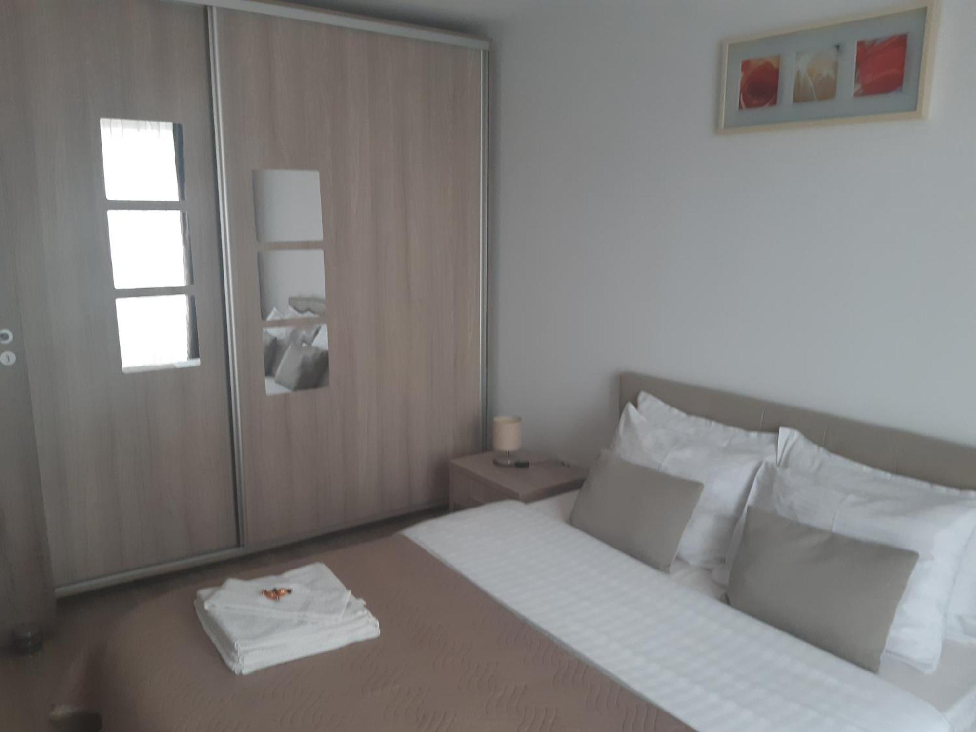 Apartament Marcel - Coresi Mall ブラショフ エクステリア 写真