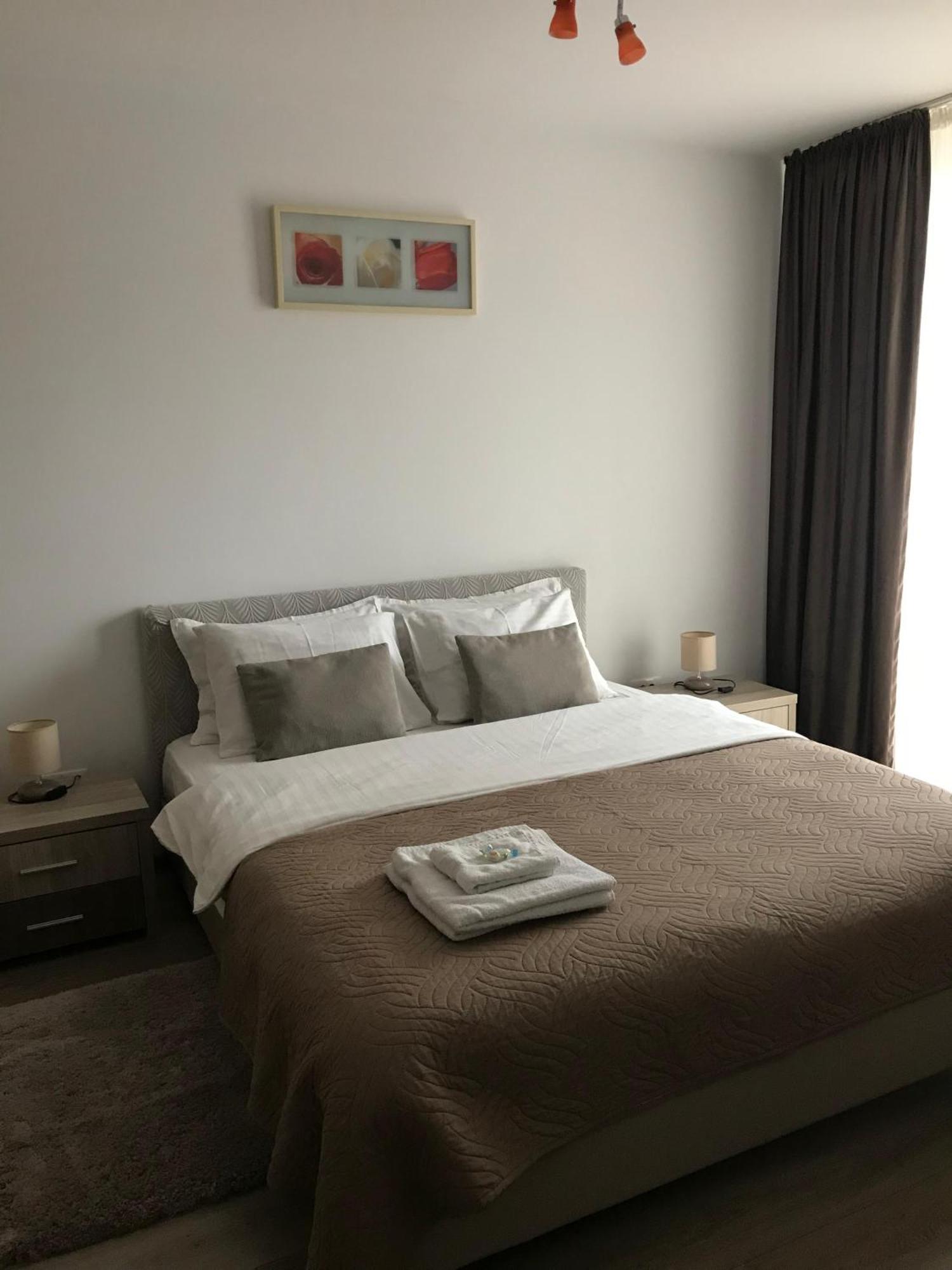 Apartament Marcel - Coresi Mall ブラショフ エクステリア 写真